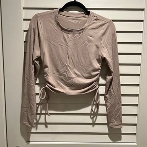 Women’s Abercrombie cinched long sleeve
